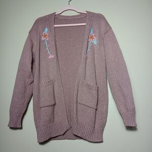 Shein pink cardigan sweater with floral and pockets. Size small over sized